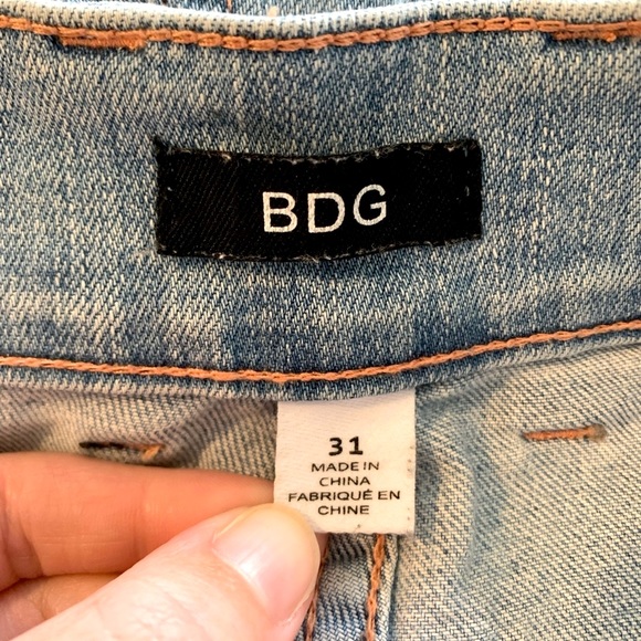 MOVING SALE | Women’s Urban Outfitters BDG Cropped Wide Leg Jeans, Size 31 - Picture 6 of 6